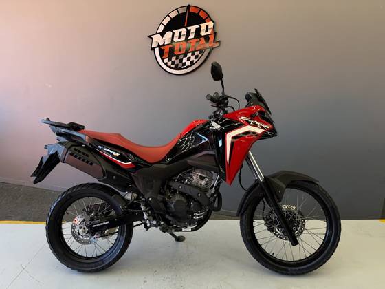 HONDA XRE 300 SAHARA RALLY HONDA XRE 300 SAHARA RALLY